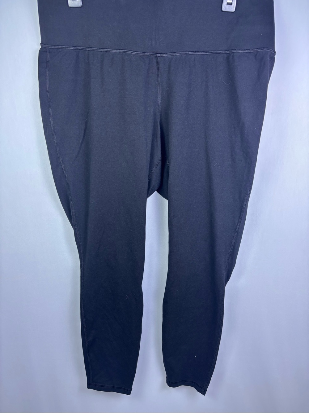 LIVI Lane Bryant Black High Waisted Stretch Capri Leggings Plus Size 18/20